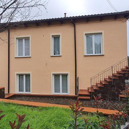 Wayne'S House, A Short Walk To The Waterfalls Bagnone Luaran gambar