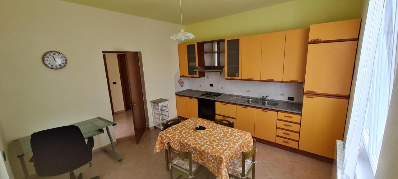 Wayne'S House, A Short Walk To The Waterfalls Bagnone Luaran gambar