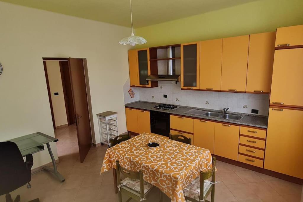 Wayne'S House, A Short Walk To The Waterfalls Bagnone Luaran gambar