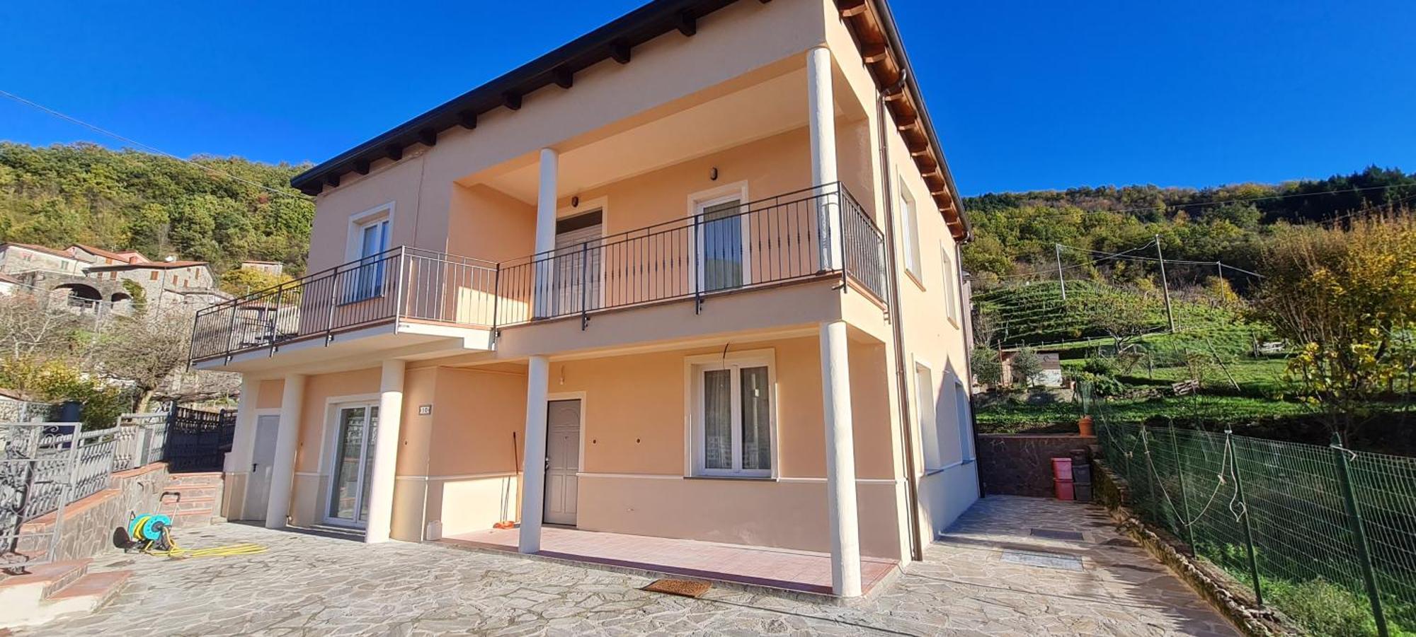 Wayne'S House, A Short Walk To The Waterfalls Bagnone Luaran gambar